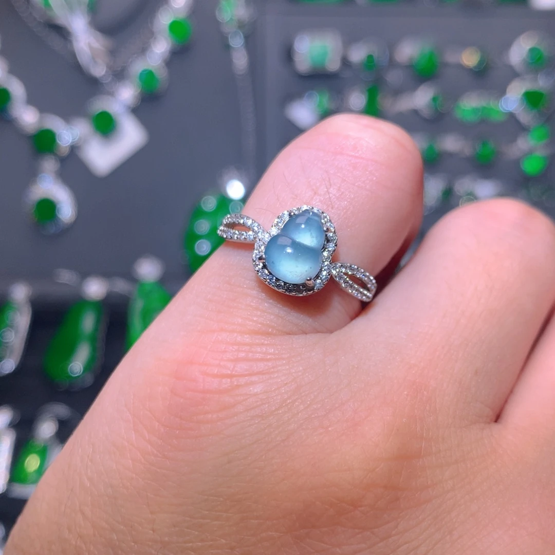 翡翠戒指银S925镶嵌天然翡翠