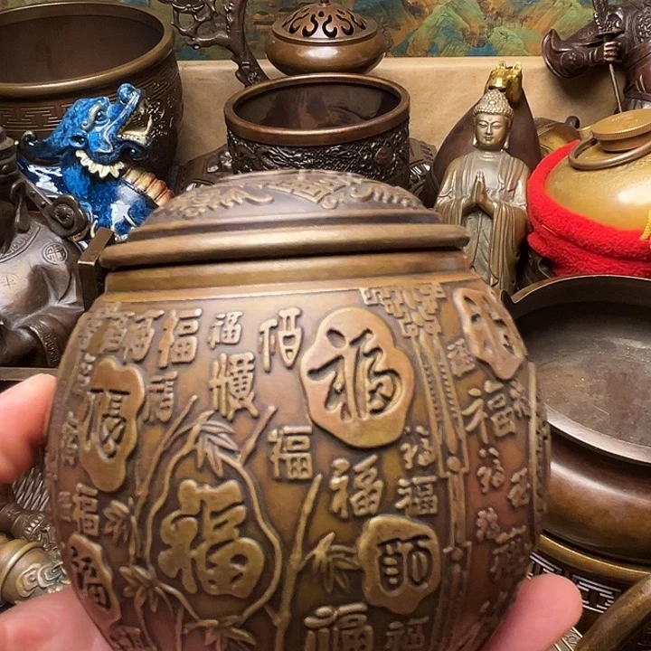 精美铜器批发档口