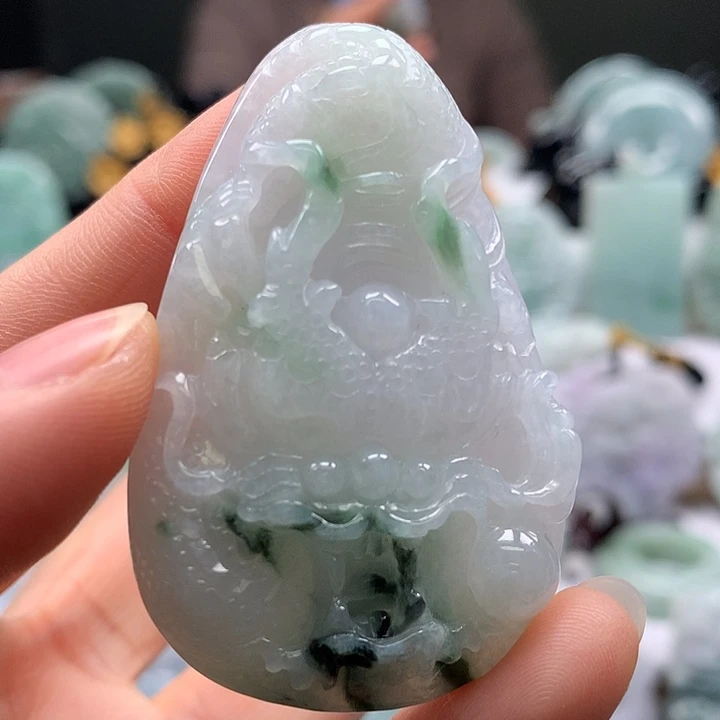 翡翠未镶嵌颈饰随形龙行天下两面工艺卡厚10+