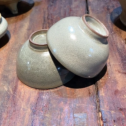 瓶A****隆龙泉青瓷龙泉青瓷具有清