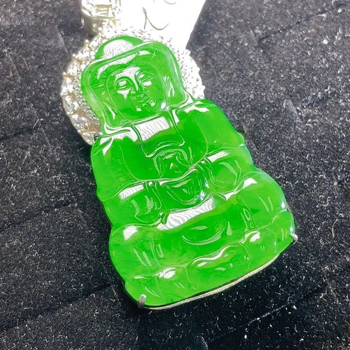 翡翠未镶嵌颈饰61