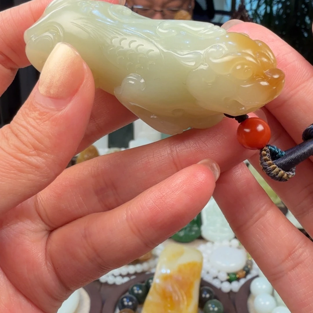 瑄***和田玉未镶嵌颈饰