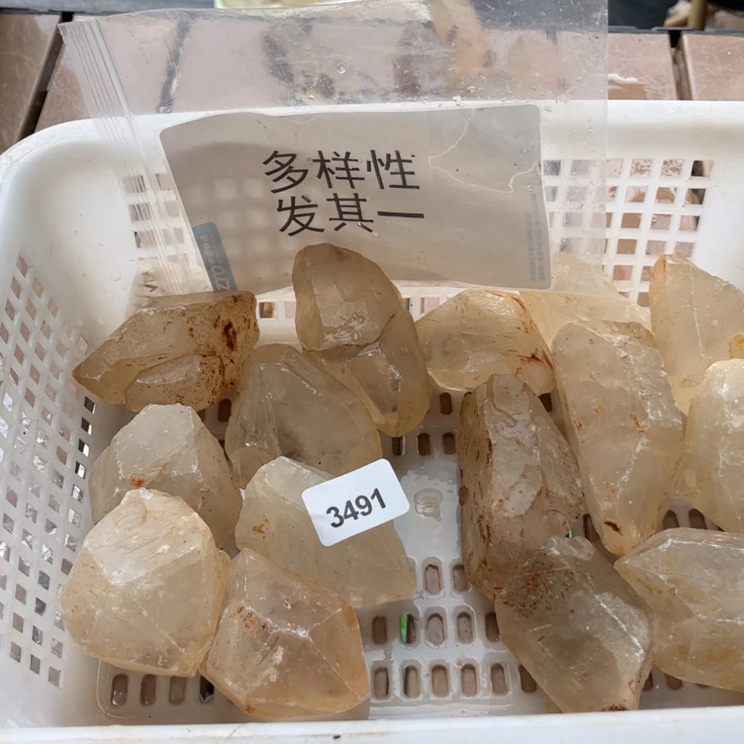 【闪购商品】未镶嵌水晶大型摆件（非配饰）多样性发其一