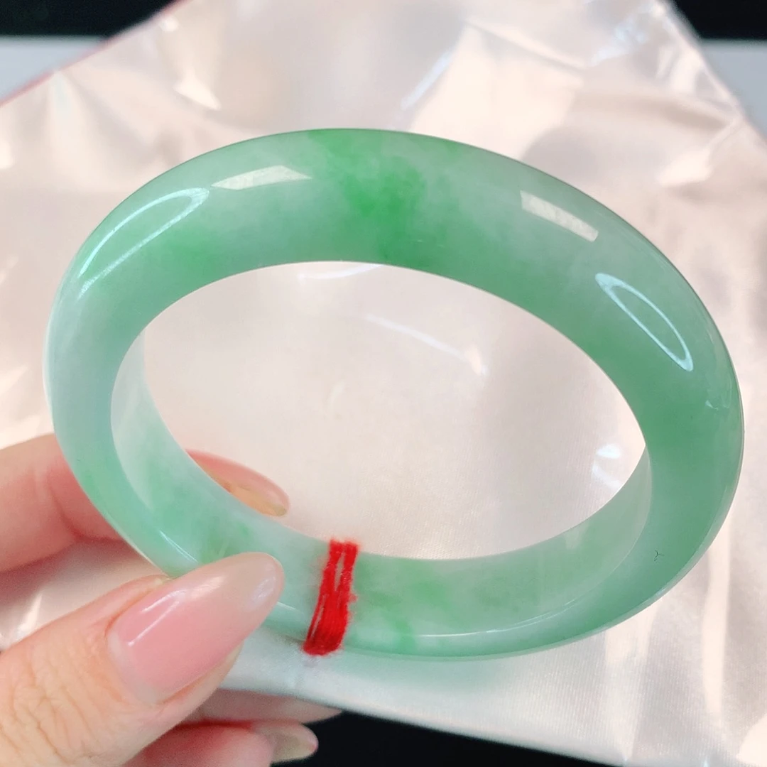 翡翠手镯未镶嵌4730翡翠