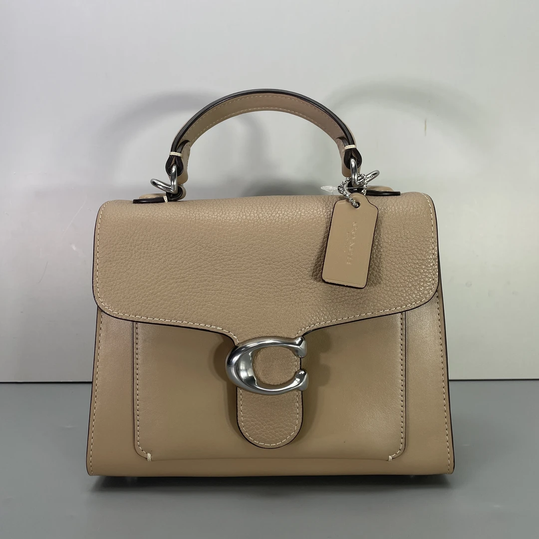 95新 COACH/蔻驰 tabby20奶茶色手提包20*16*8cmE062009