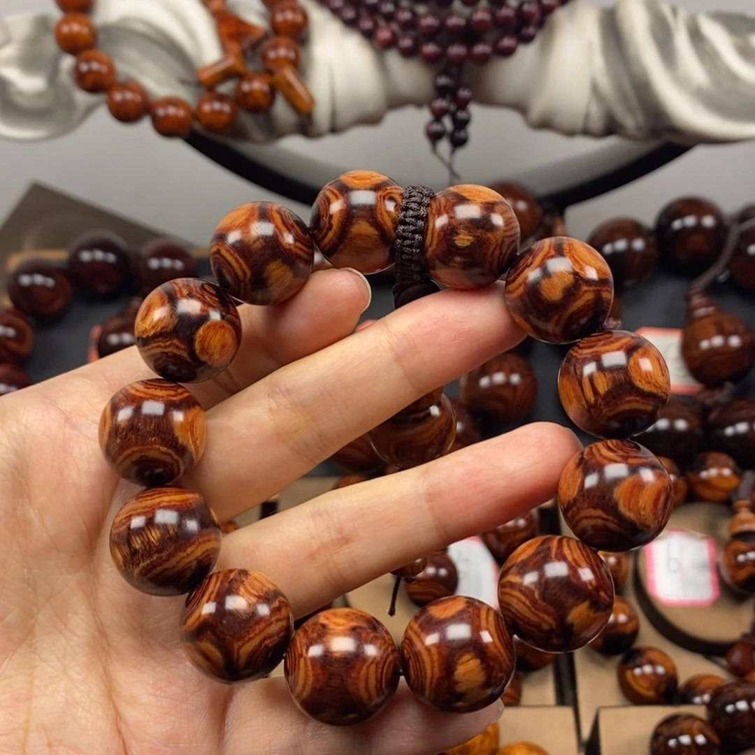 【闪购商品】黄花梨/降香黄檀1.8黄金底对眼鬼脸