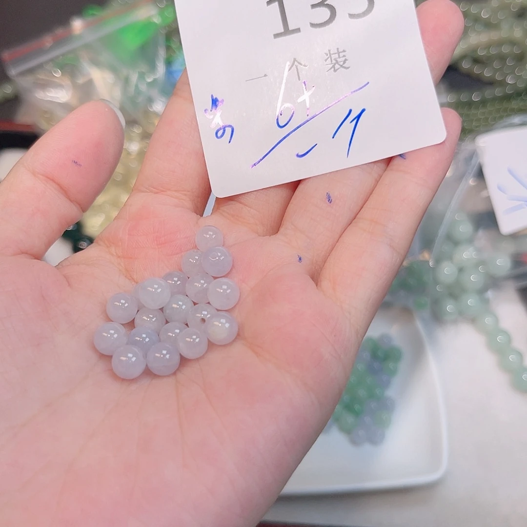 水晶珠宝半成品未镶嵌135 。