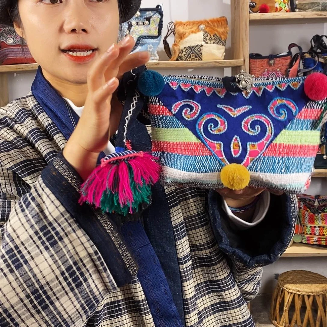 织绣手工制作工艺包包