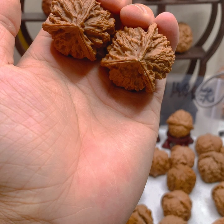 十***笙吊坠文玩核桃三棱