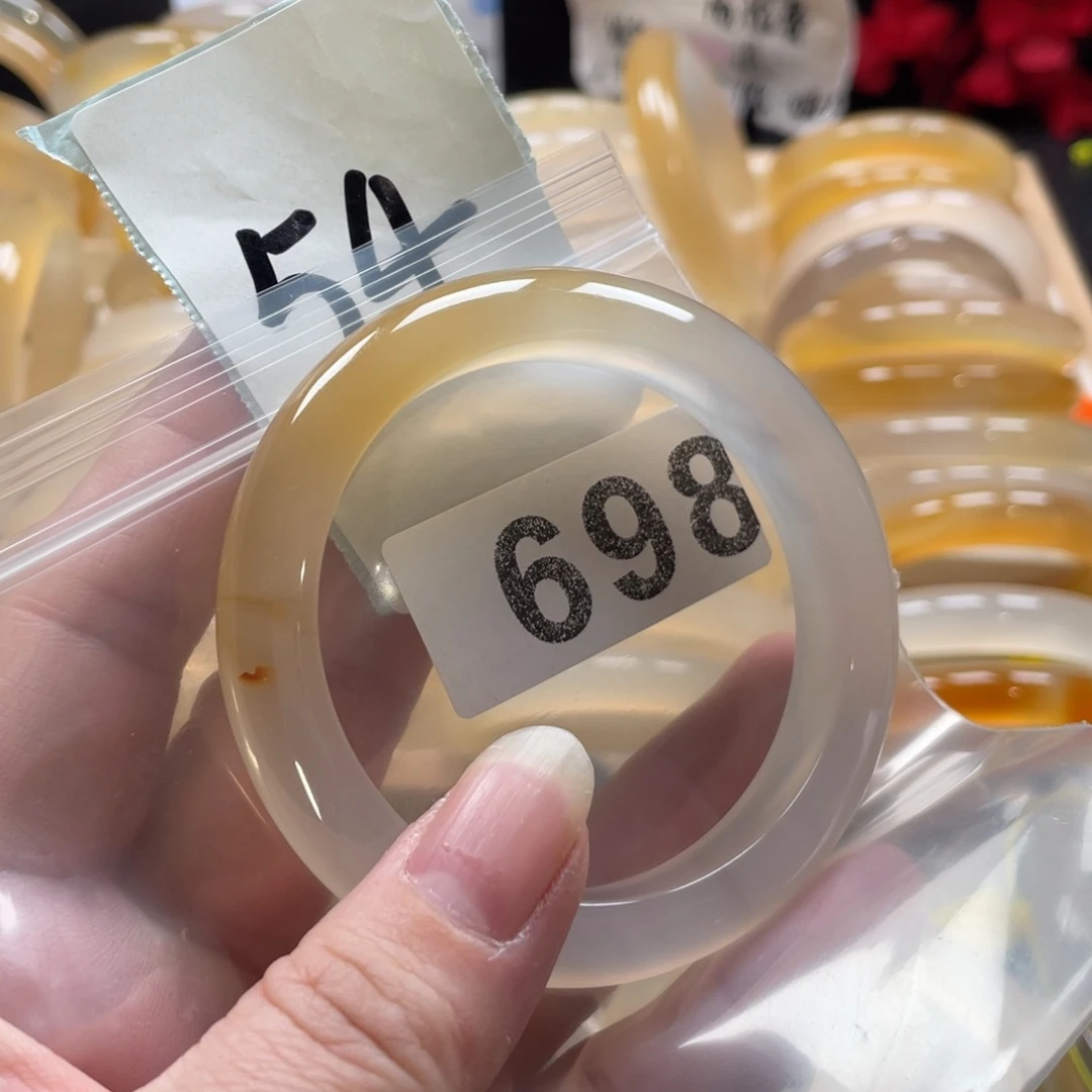 玛瑙/玉髓未镶嵌手镯