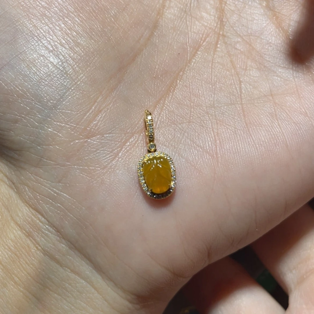 【闪购商品】翡翠18K金镶嵌颈饰