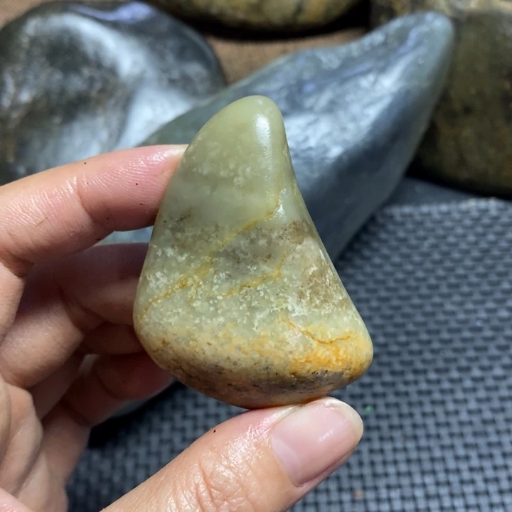 未镶嵌和田玉挂件