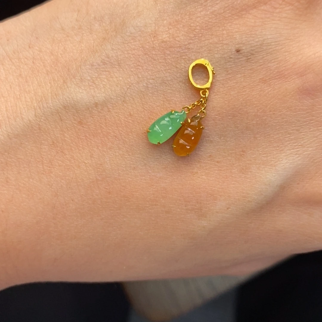 仙***饮翡翠18K金镶嵌颈饰翡翠