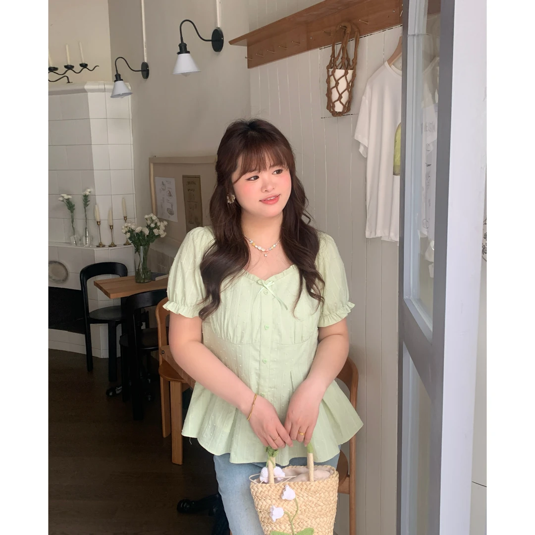 【香草冰淇淋】大头婷丫丫微胖夏季衬衫净版方领收腰短袖上衣
