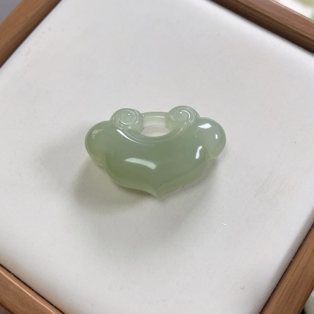 【闪购商品】和田玉吊坠未镶嵌