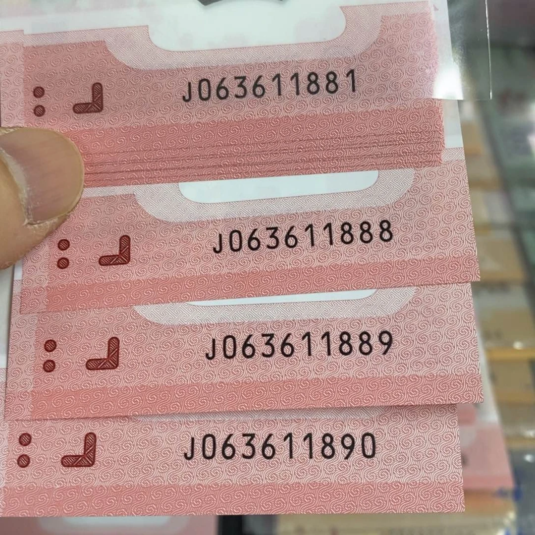 塑料爱**愁11888标十。。。。。。。。