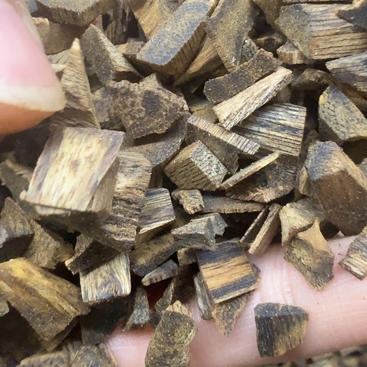 沉香碎屑沉香100克，小米粒多样性发一