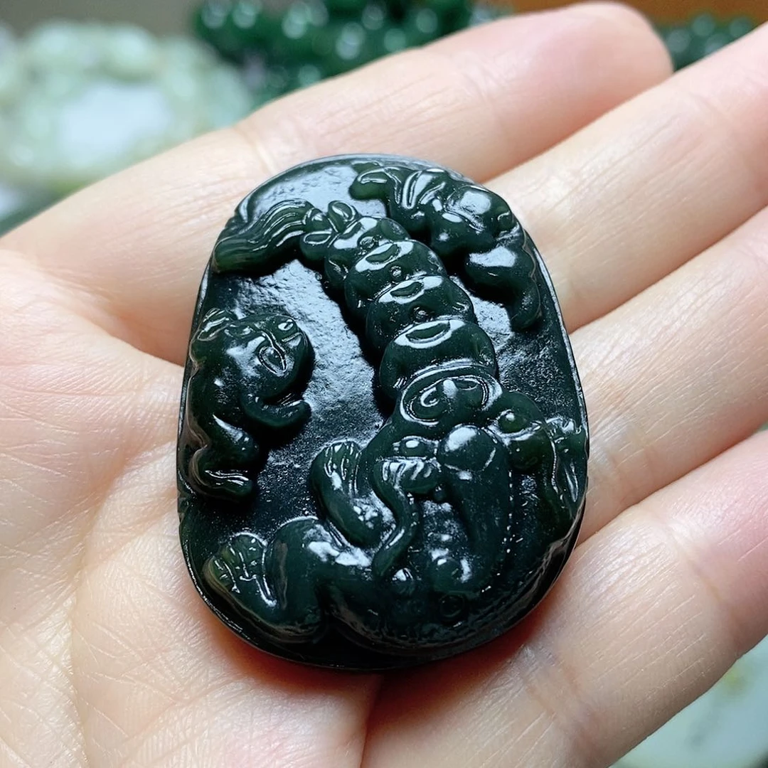 吊坠(不含链)未镶嵌和田玉（青玉）