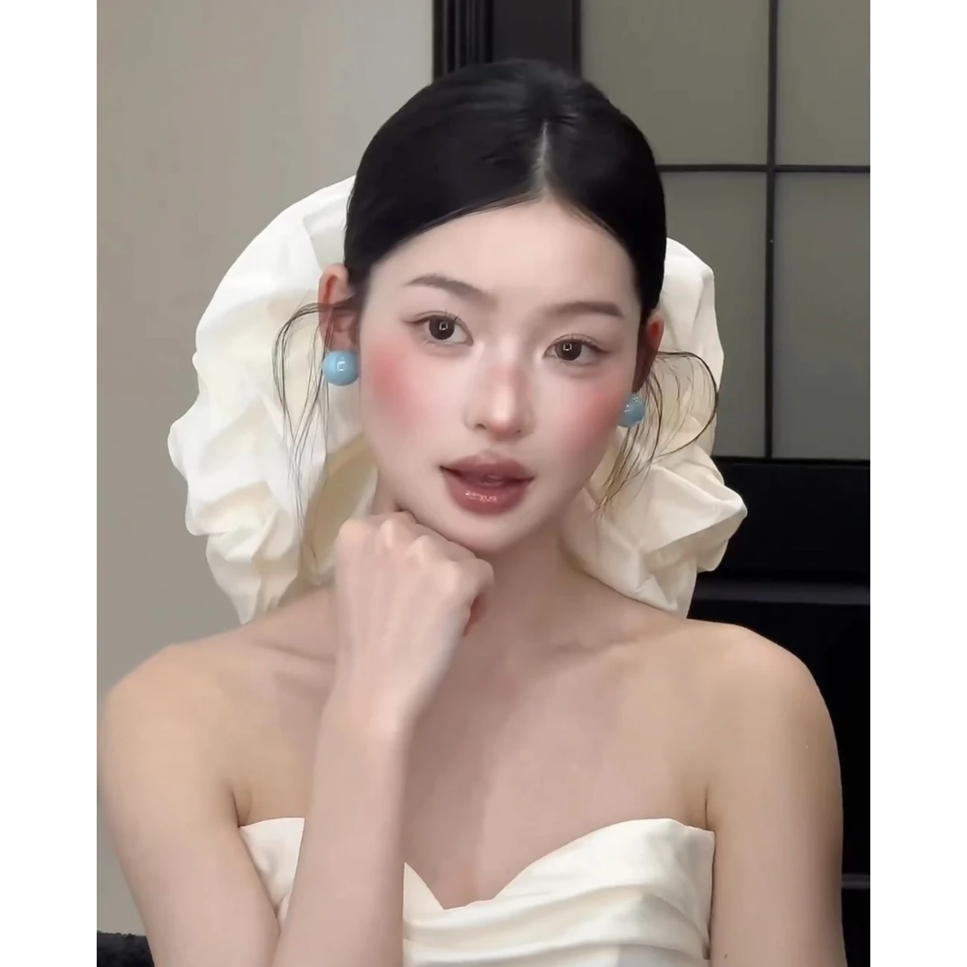 南一｜原生感日杂“超夸张大肠圈”婚纱配饰