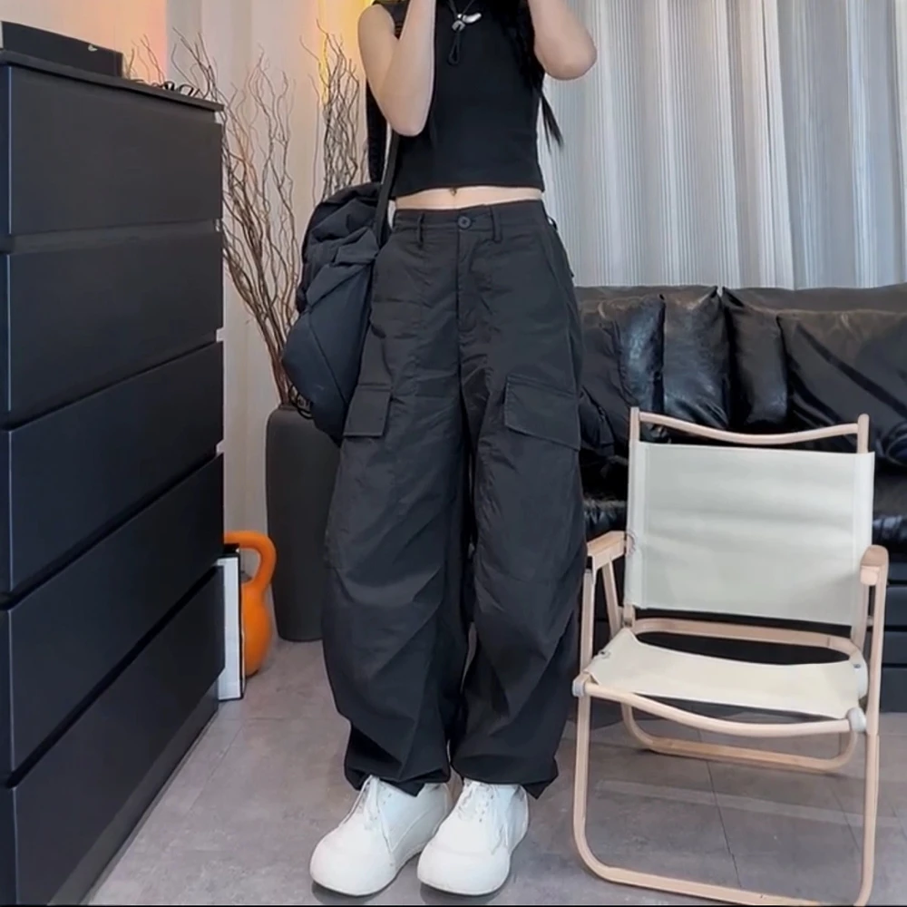 2025夏新款韩版大口袋设计感工装休闲裤女薄款宽松显瘦百搭阔腿裤