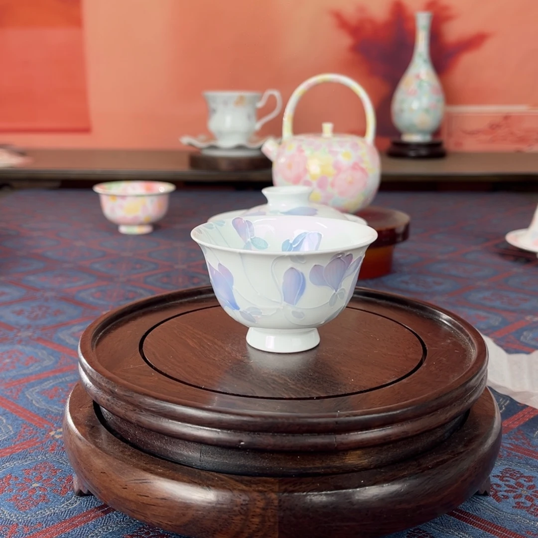 玉兰花手绘釉下彩品茗杯