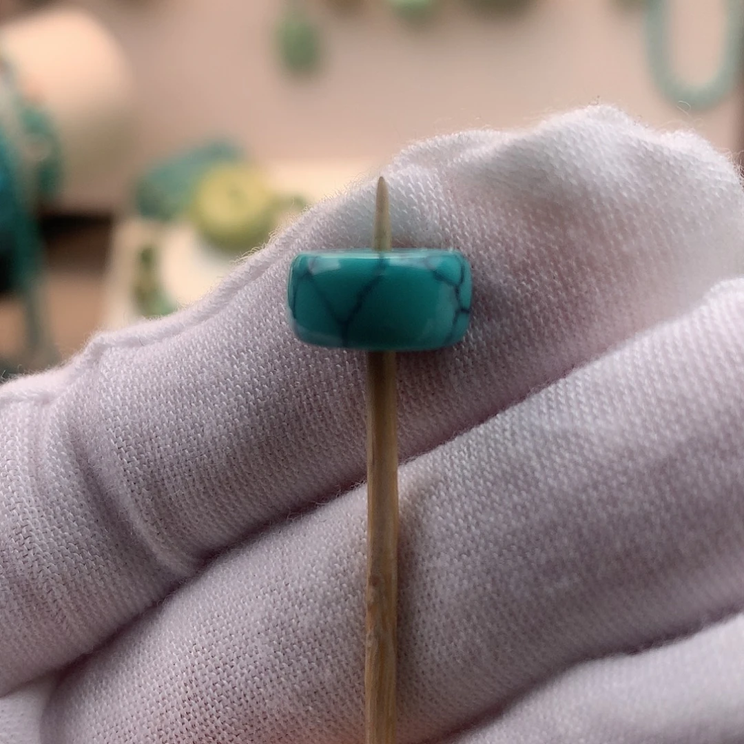 绿松石未镶嵌配饰