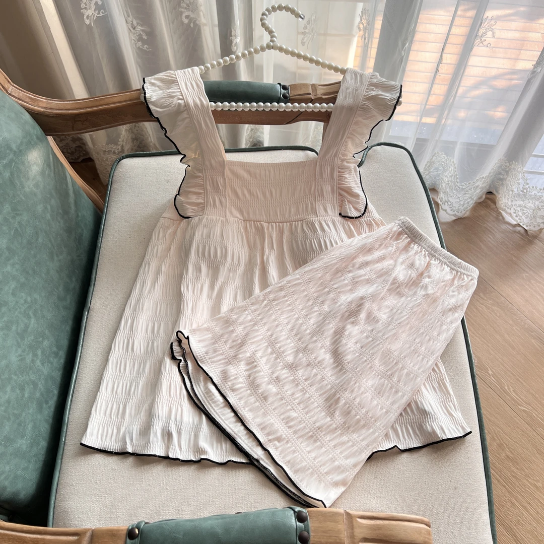 带胸垫网红甜美女夏季可外穿女款爆款2024新款褶皱纯色家居服套装