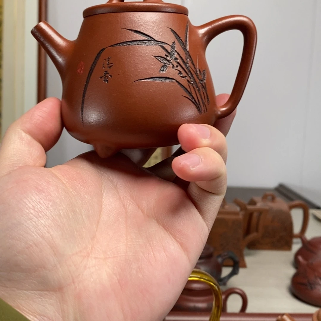 紫砂茶壶原矿泥料传统工艺制作