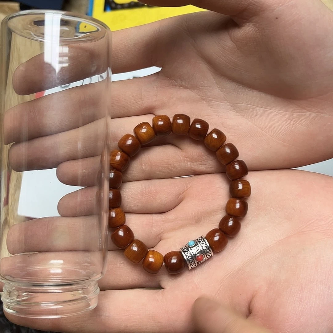 大叶紫檀（黑酸枝木类）