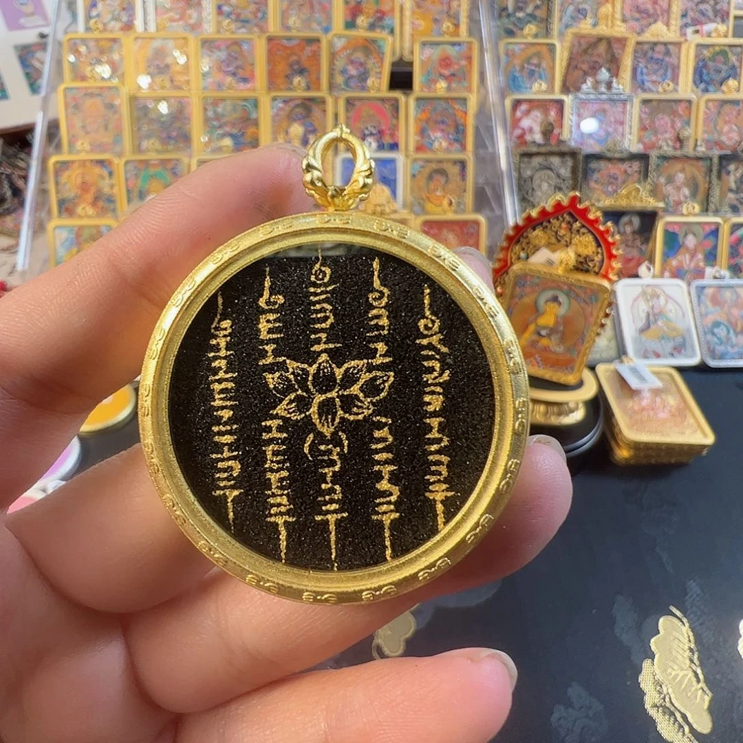 吊坠✨****金五条金文唐卡