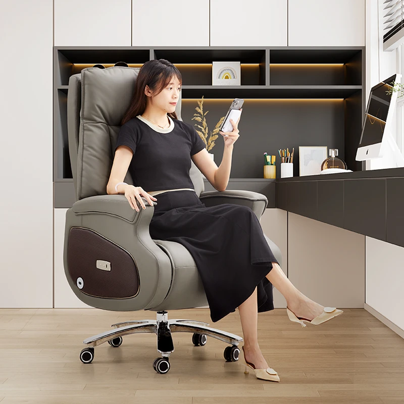 真皮老板椅可平躺可升降可按摩还有语音功能