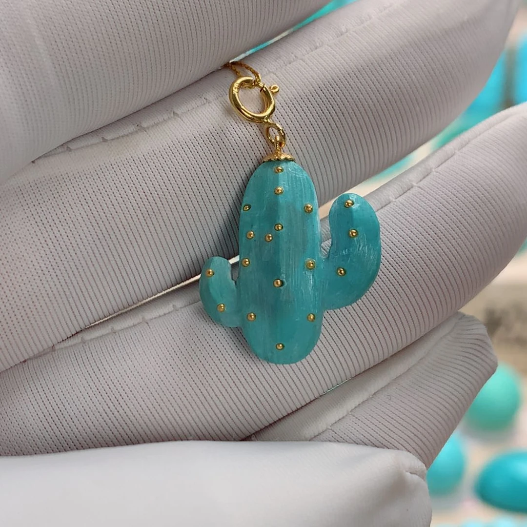 绿松石挂件18K金镶嵌