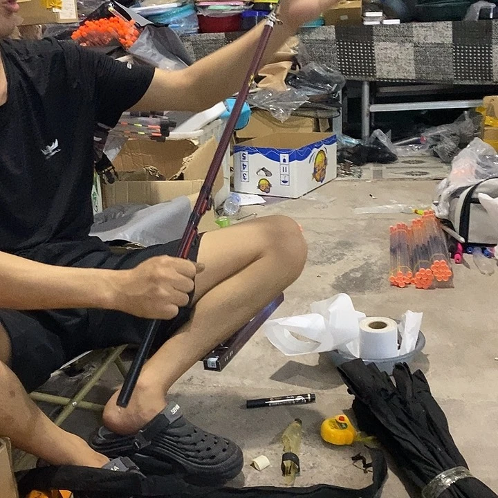 2.7米小矶钓竿一根