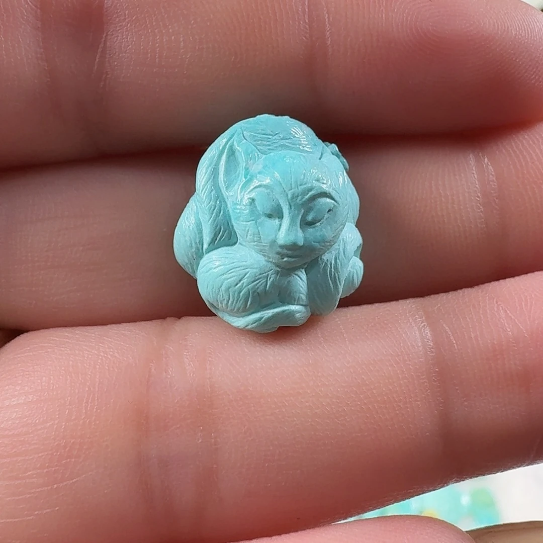 绿松石未镶嵌颈饰