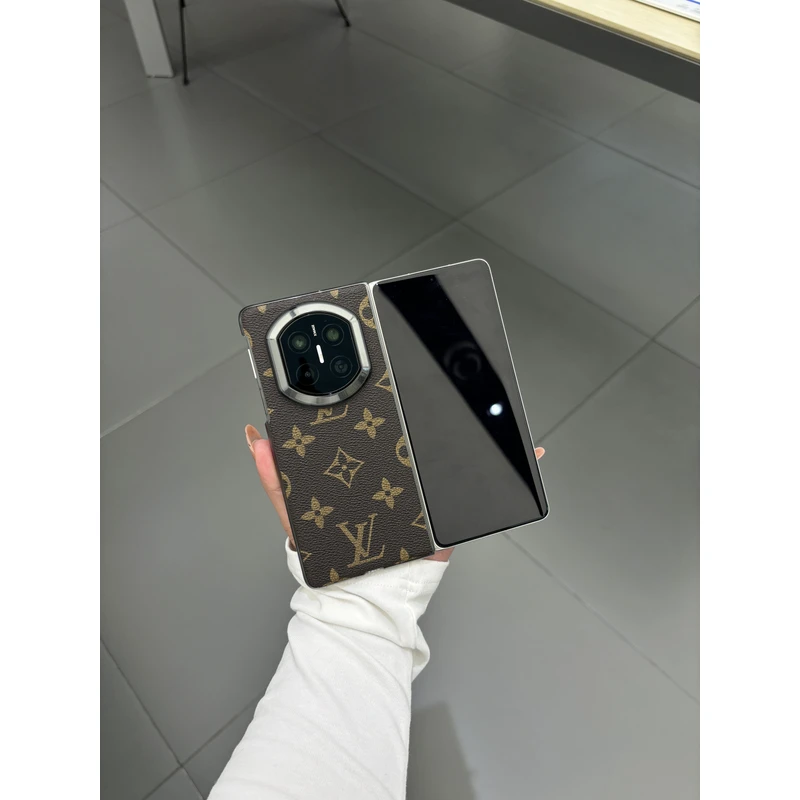 适用于华为MateX7潮牌折叠手机壳MateX6压花字母大孔手机壳防摔