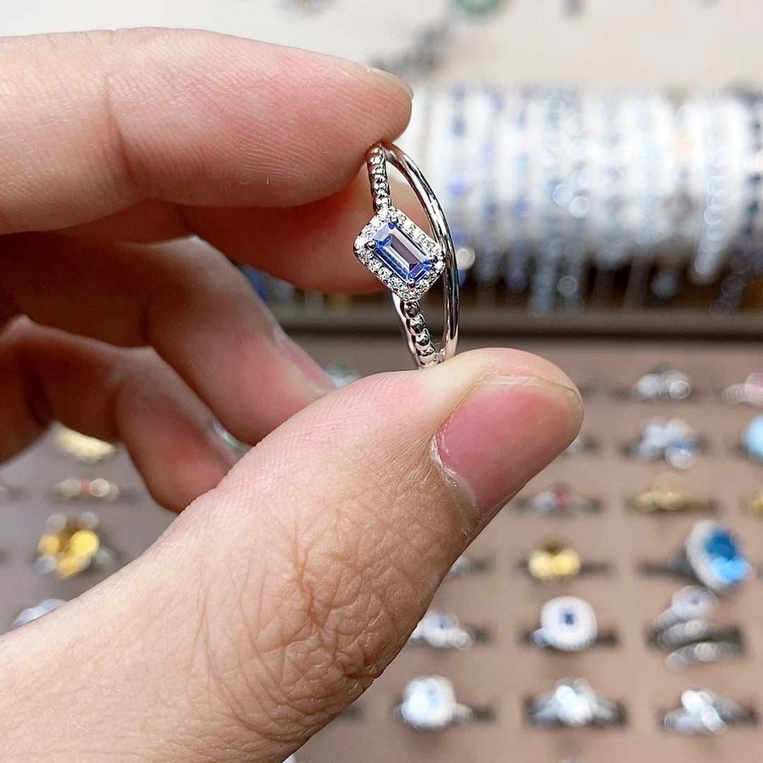 戒指戒指银S925镶嵌坦桑石