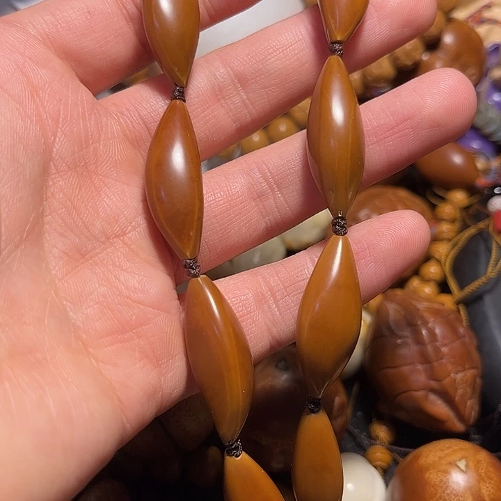 橄榄核手串/手链柳叶素串