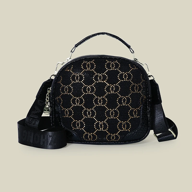 TT新款601黑色小圆包（长22高19厚8）时尚百搭女士单肩潮流闪钻