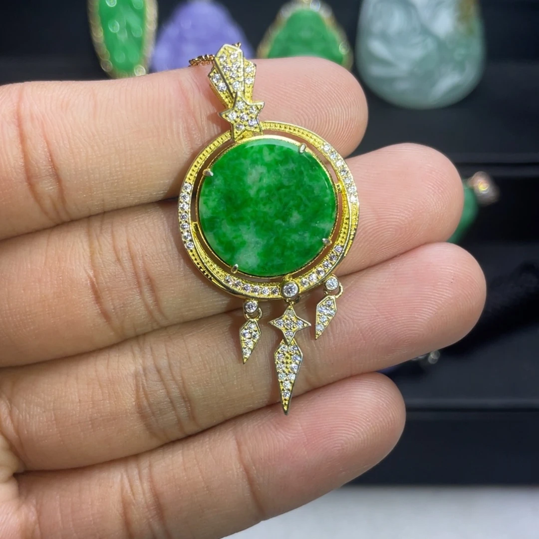 翡翠未镶嵌吊坠(不含链)