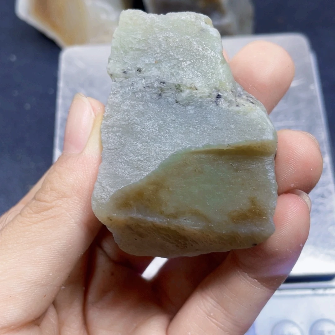 未镶嵌和田玉珠宝半成品