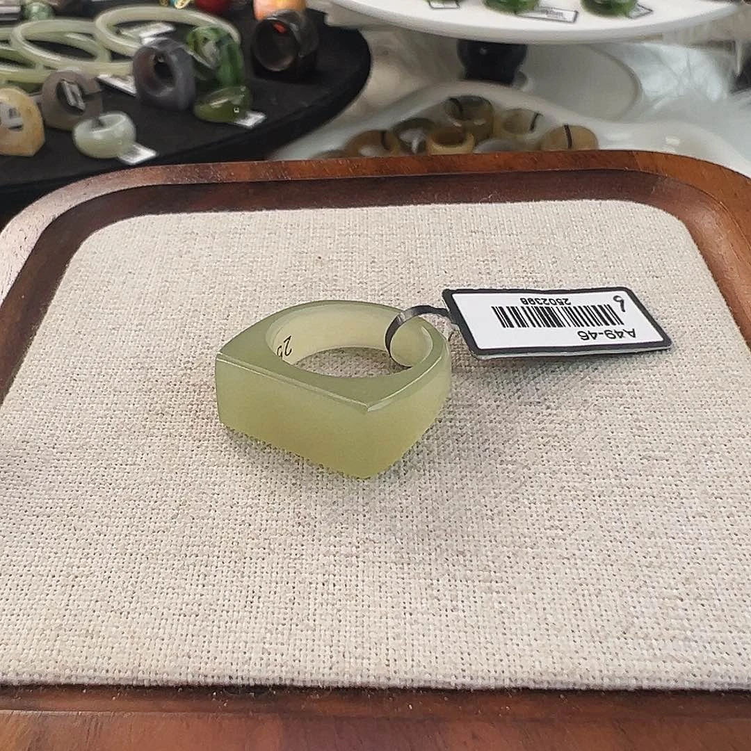 和田玉未镶嵌戒指w64晴水绿马鞍16.8不退换