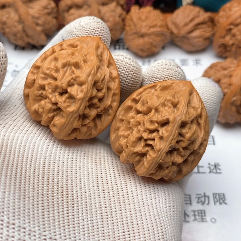 【闪购商品】把件文玩核桃34成粗