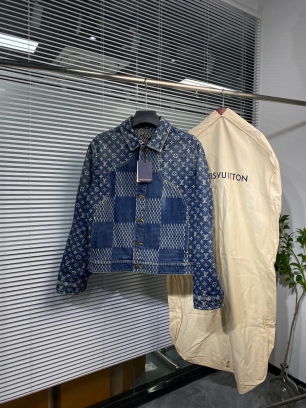 99新 LouisVuitton/路易威登 Nigo2 满印牛仔外套 50码 ko1842