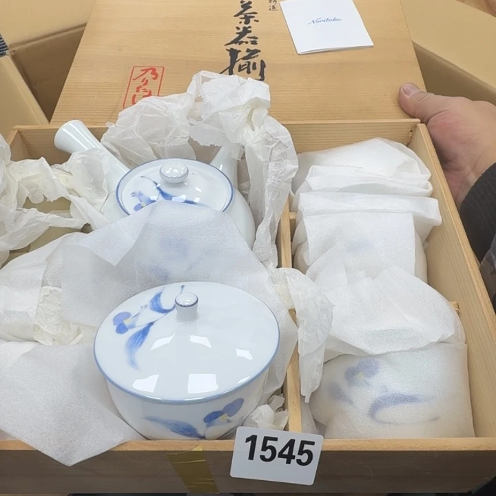 瓷片工艺品摆件瓷器摆件666