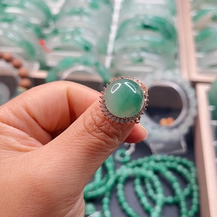 银S925镶嵌戒指石英质玉小*子