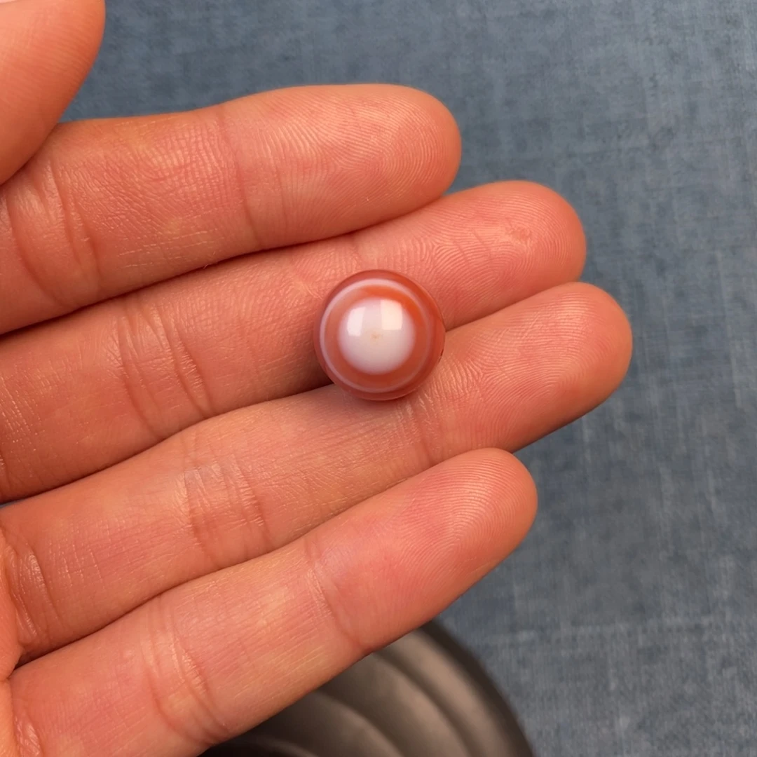 未镶嵌配饰南红玛瑙