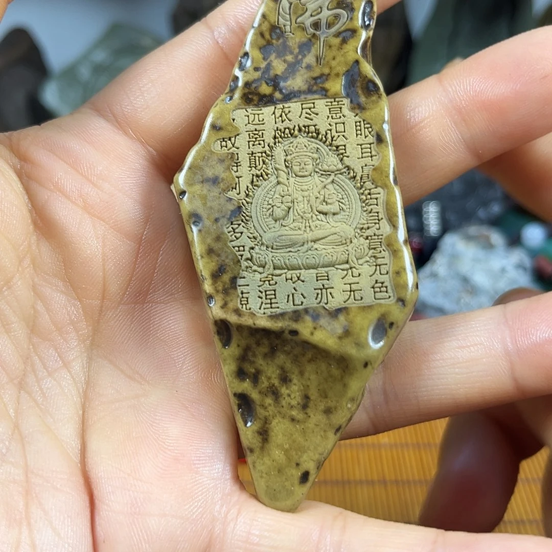 新疆戈壁石原石雕刻12