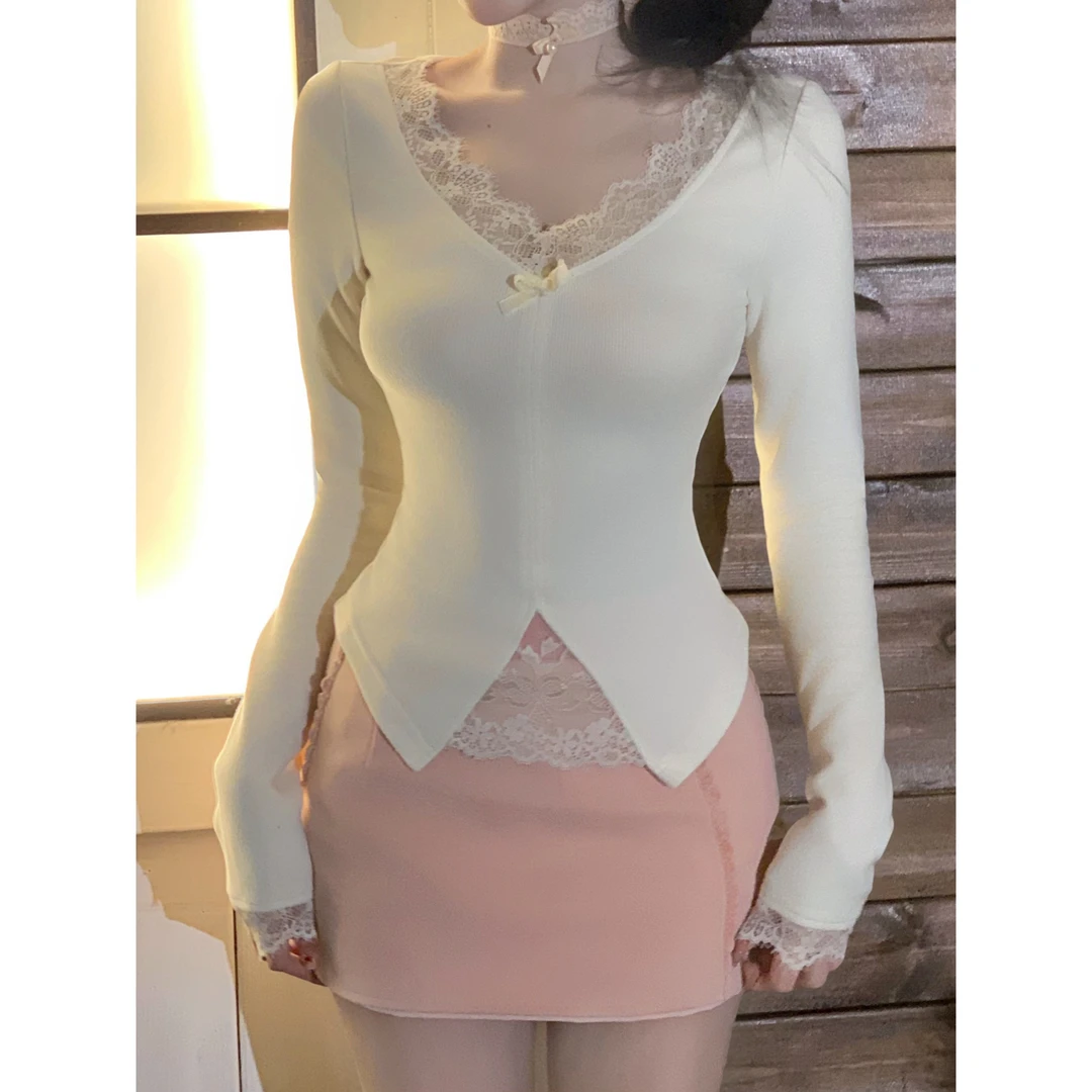 瑞茜·威瑟斯 冬日恋歌 秋冬纯欲风设计蕾丝显瘦短裙+上衣R3293W