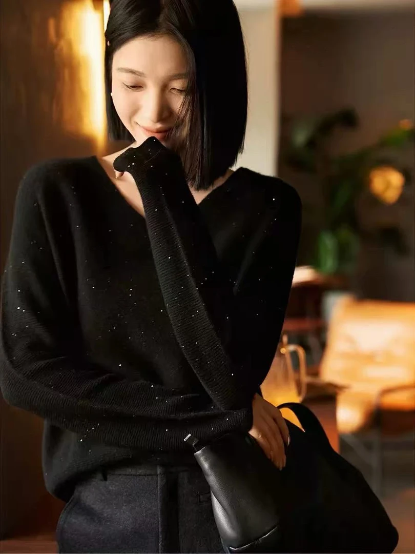 V领珠片纱打底衫  单色 大福利