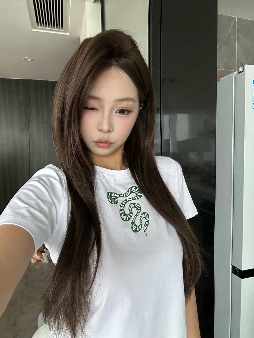 【Hannie】25年jen*同款蛇年限定棉感短袖内搭T#KHB1065